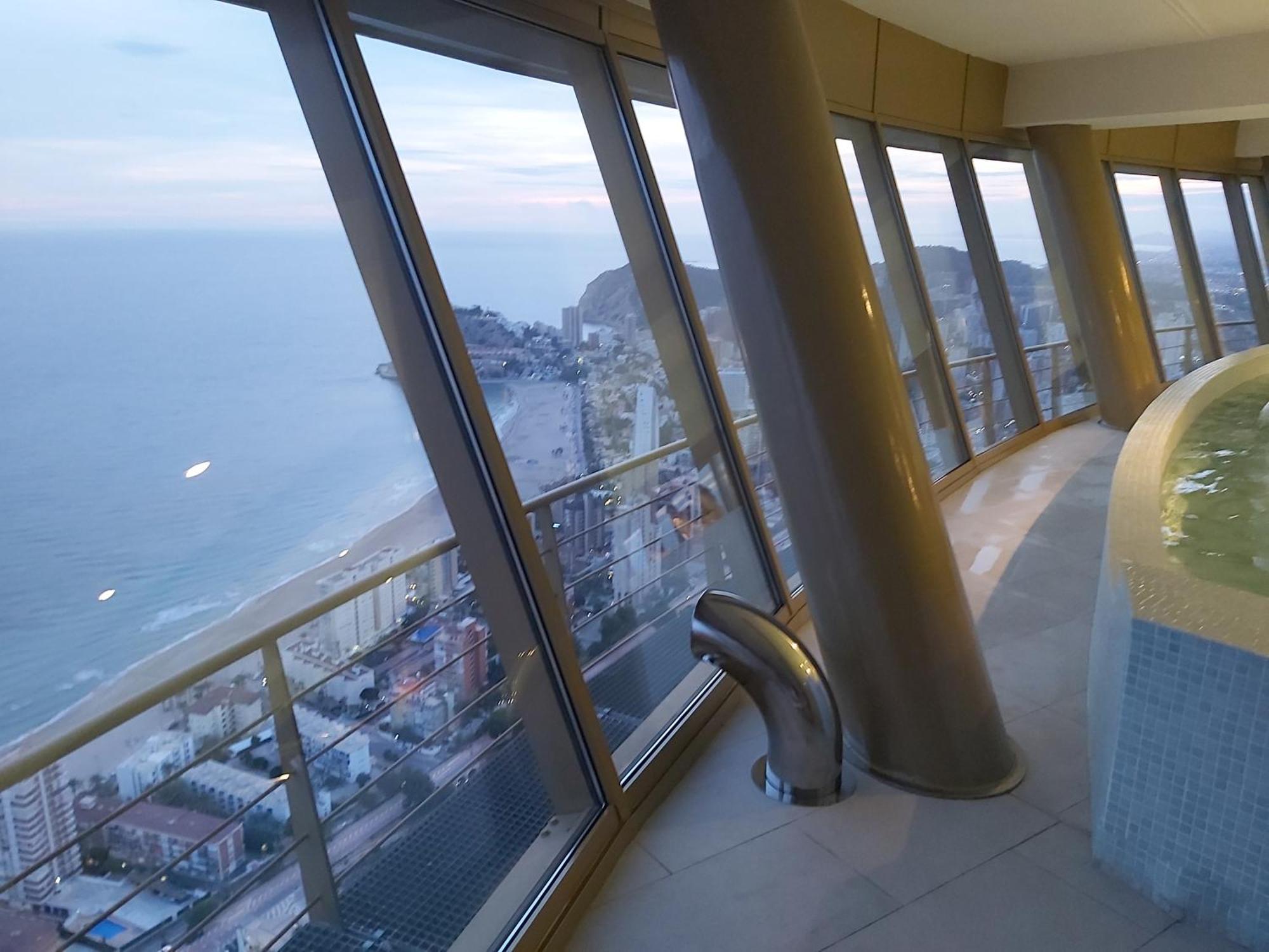 Intempo Luxury Ocean Views Resort Benidorm Eksteriør billede